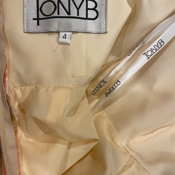 Beautifully flowing Tony B dress by Tony Bowls. Prom or evening gown. - Picture 4 of 7